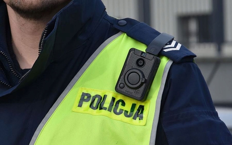 PROFESJONALNA kamera policyjna komornicza nasobna - obrazek 12