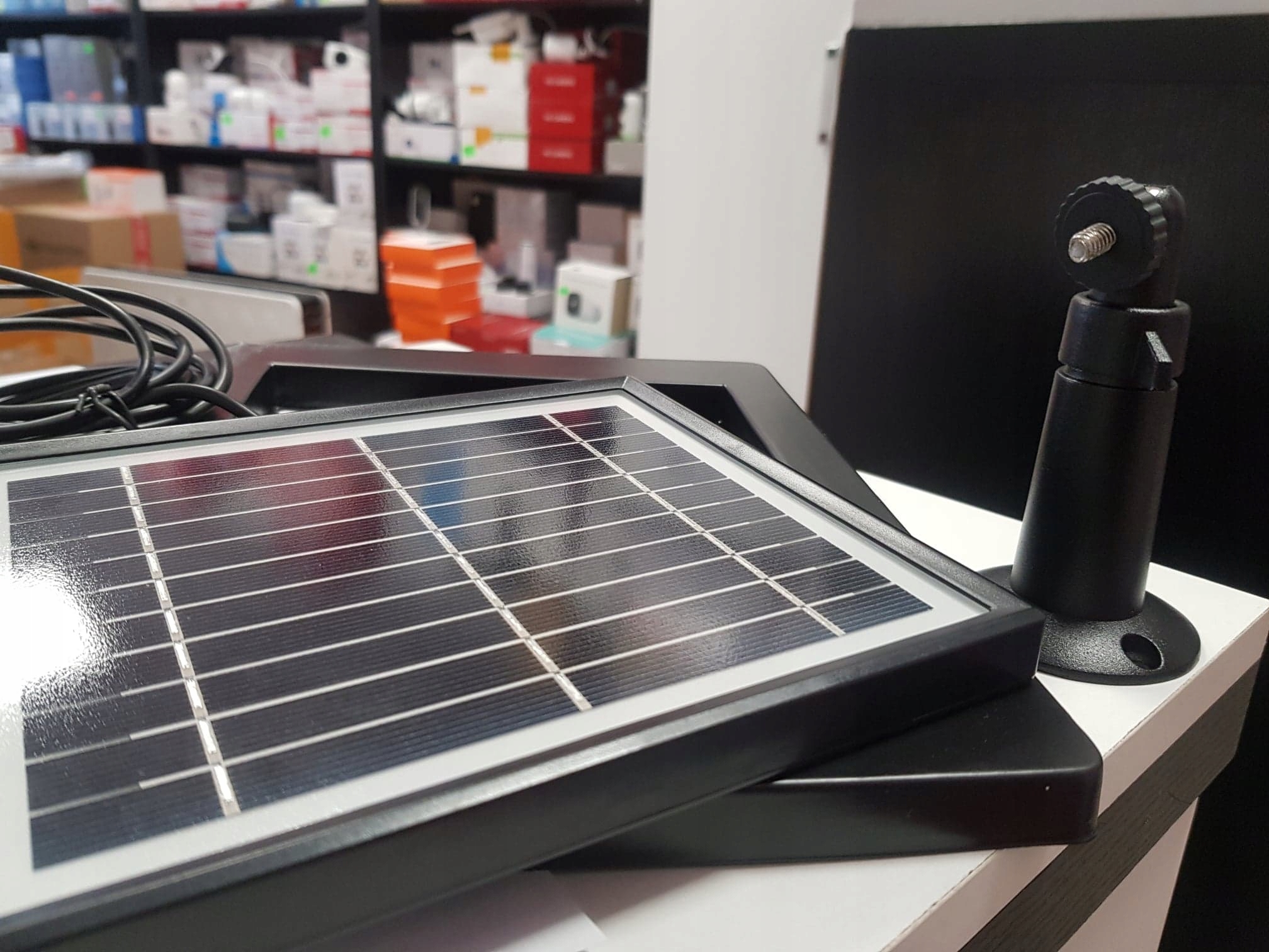 Panel solarny do kamer wifi 4G na baterie LJ18650 - obrazek 5