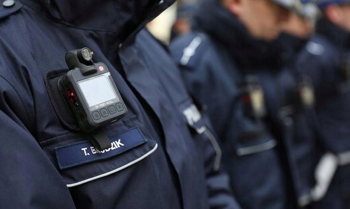 PROFESJONALNA kamera policyjna komornicza nasobna - obrazek 2