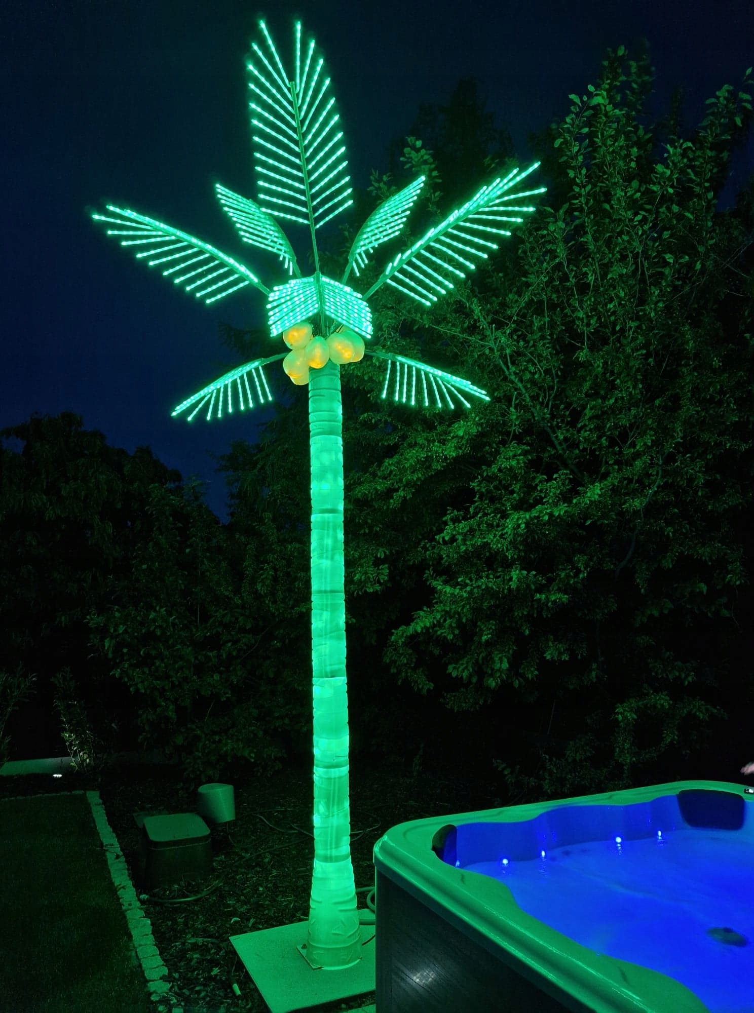 PALMA LED ZEWNĘTRZNA DO OGRODU 4,5m 3045 szt. led - obrazek 10