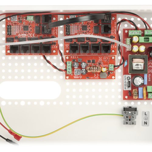 Switch POE z zasilaczem buforowym IPUPS-9-11-F 9-p...