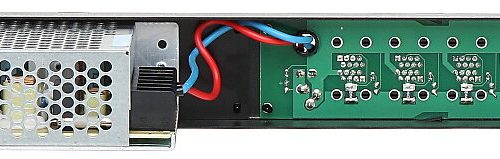 Patch panel 8-portowy z zasilaczem ZR48-158/POE-8